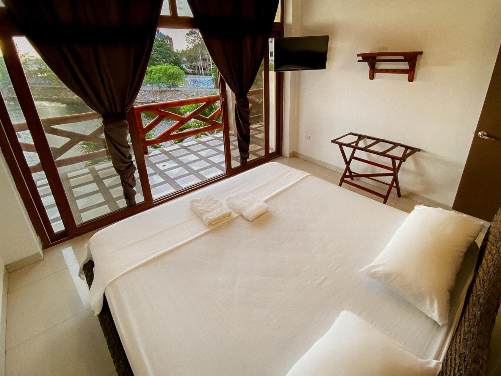 Hotel Sol Y Playa Монтаньита Экстерьер фото
